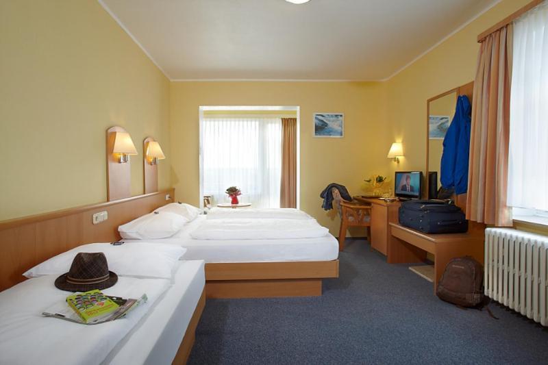 Hotel Perekop Berdorf Phòng bức ảnh